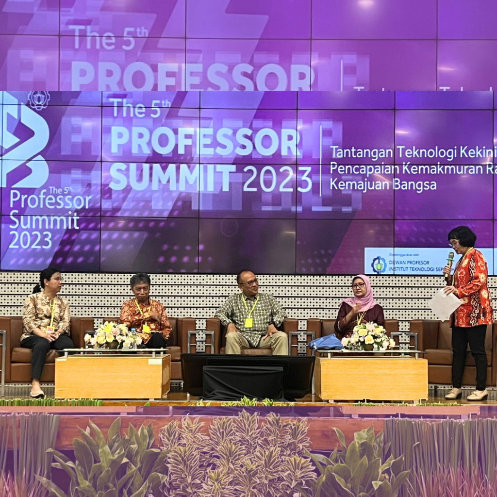 Guru Besar Fakultas Psikologi UBAYA Dalam Acara Professors Summit V 2023